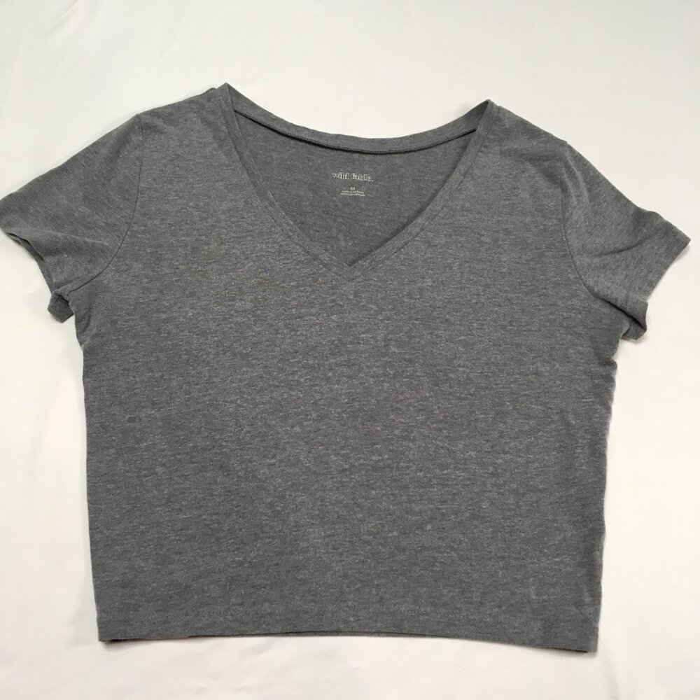 Wild Fable Crop Top Gray V Neck Tee Med Minimalist Casual Layering Eco Friendly